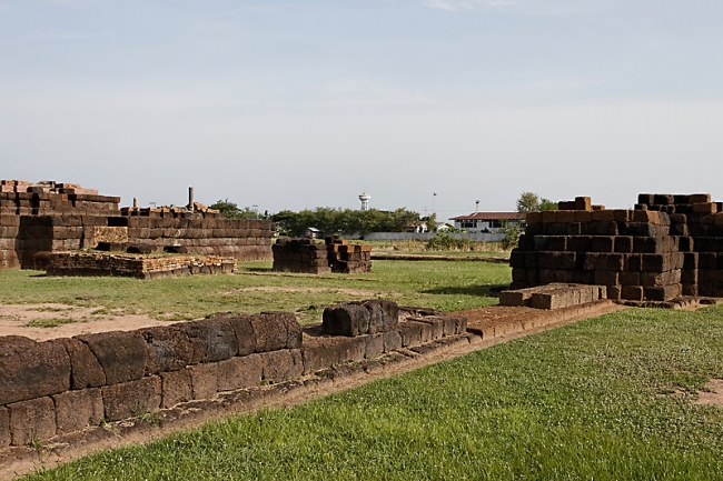 63-Ku Ban Prasat-007